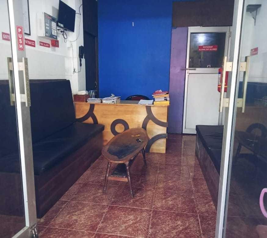 Oyo 81600B Pearl Marine Hotel Port Blair Eksteriør bilde